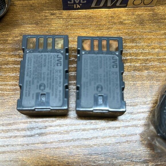 JVC Mini DV Digital Video Camera GR-D750U 34x optical zoom with Accessories READ - Picture 5 of 12